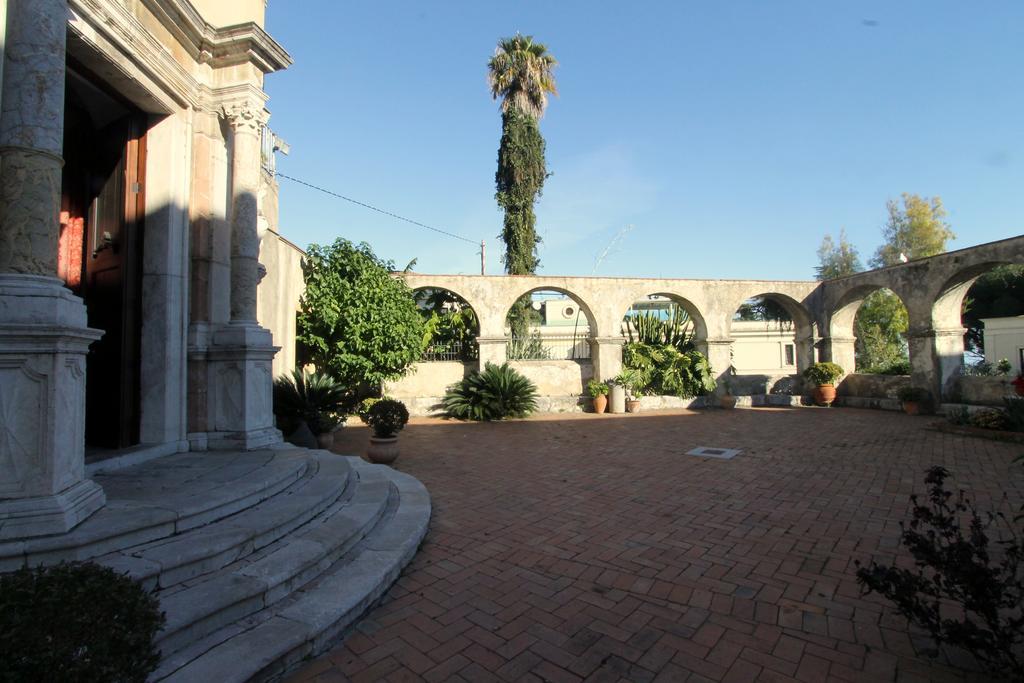 Bayview Apartment - Taormina Holidays 객실 사진